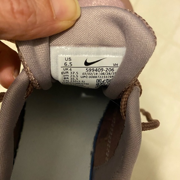 Purple Nike Runners - Picture 3 of 4